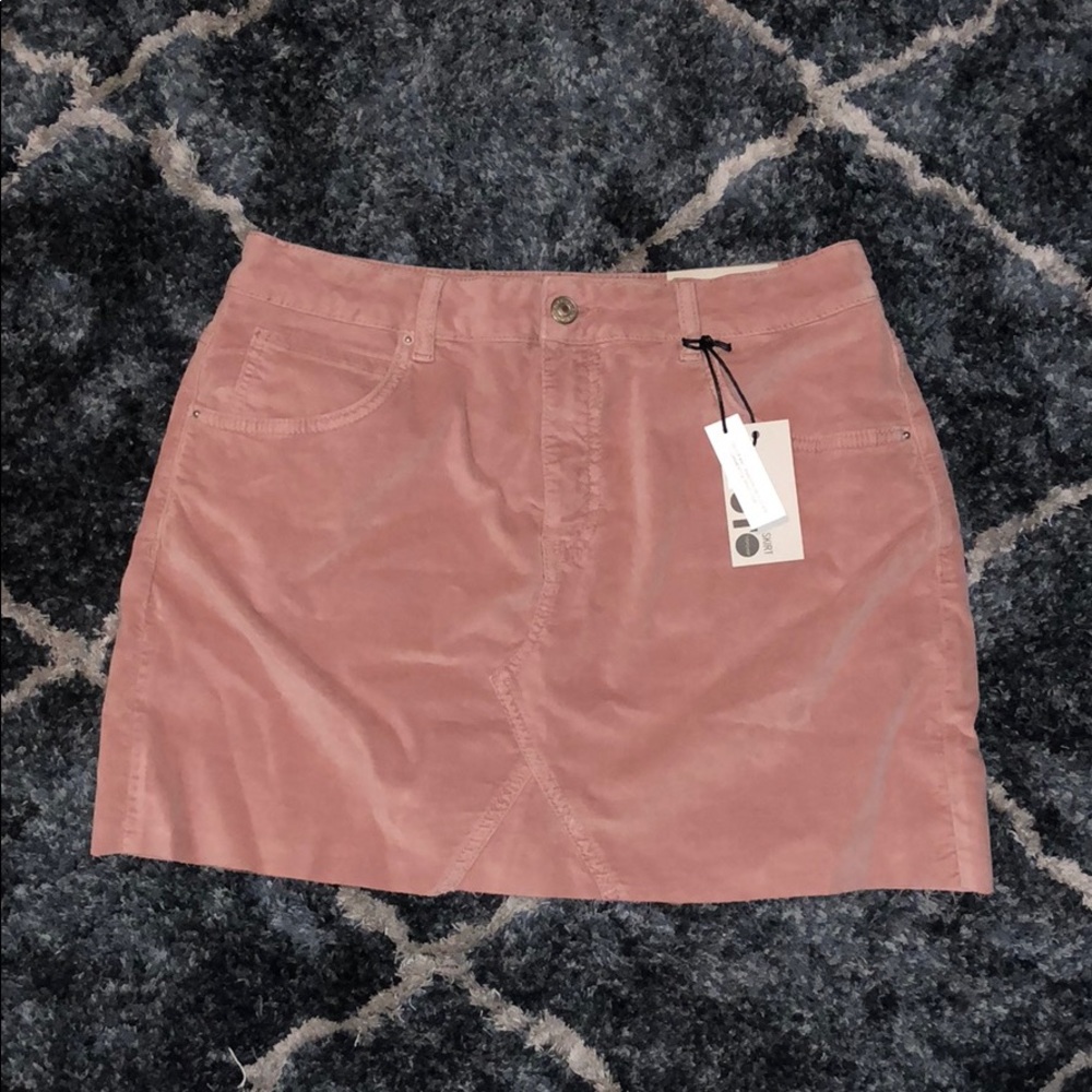 Suede mauve miniskirt
